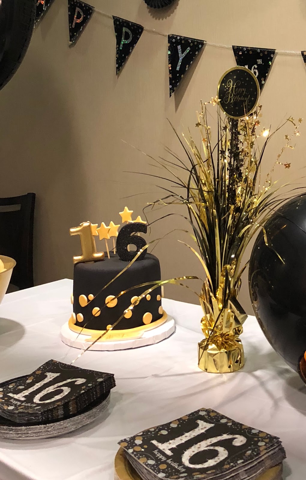 Shirini Sara Pastry House | 1875 Leslie St, North York, ON M3B 2M5, Canada | Phone: (416) 510-1050