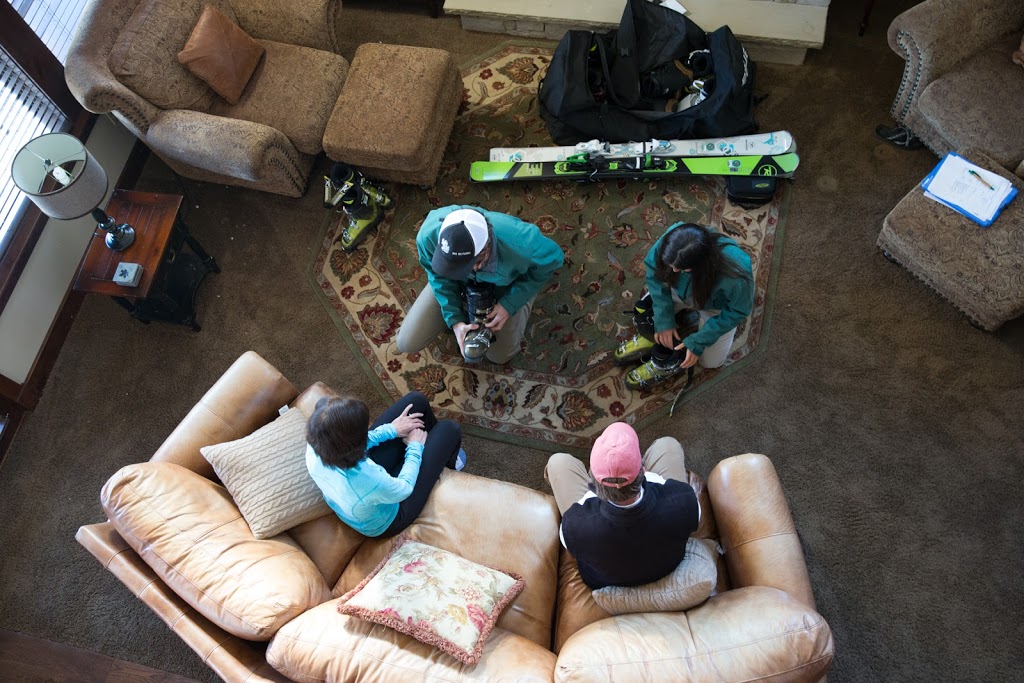 Ski Butlers Ski Rental Delivery | 8021 Mons Rd #5, Whistler, BC V0N 1B8, Canada | Phone: (604) 902-8950