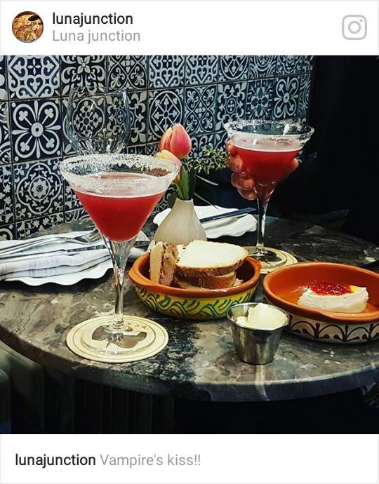 Luna Junction | 2800 Dundas St W, Toronto, ON M6P 1Y5, Canada | Phone: (416) 762-4116