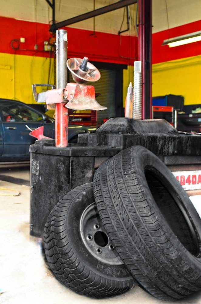Adrians Garage | 34D Stafford Rd, Nepean, ON K2H 8W2, Nepean, ON K2H 8W2, Canada | Phone: (613) 820-9677