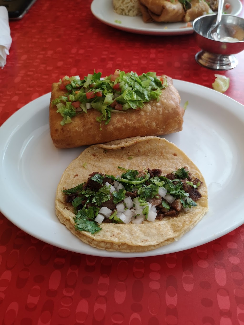 Lo Nuestro Latin Restaurant | 772 Hamilton Rd, London, ON N5Z 1T9, Canada | Phone: (519) 455-9999