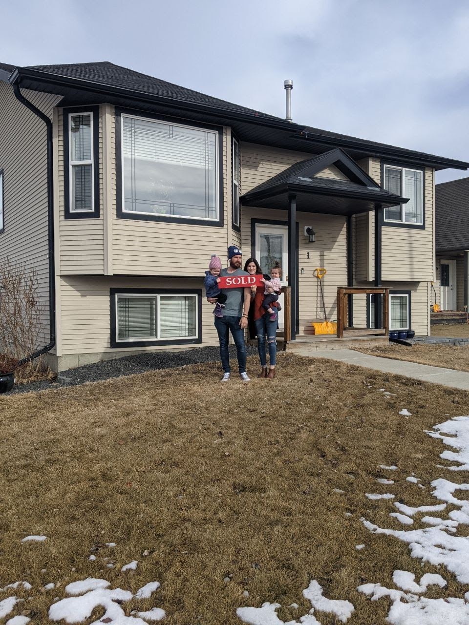 CIR Realty Red Deer Regional Office | 2 - 4405 52 Ave, Red Deer, AB T4N 6S4, Canada | Phone: (403) 358-3883