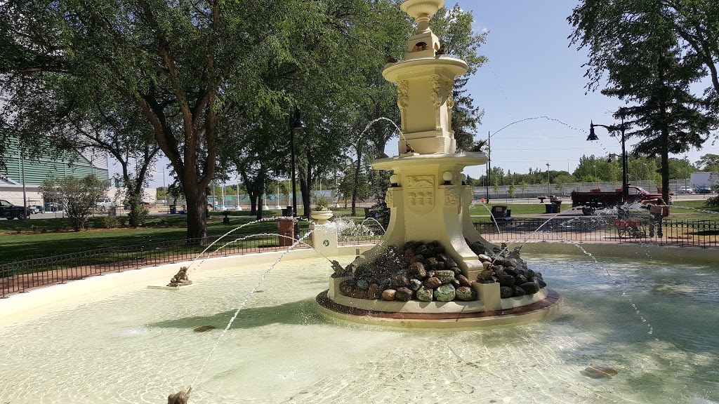 Confederation Park | 1700 Elphinstone St, Regina, SK S4P 2Z6, Canada | Phone: (306) 777-7000