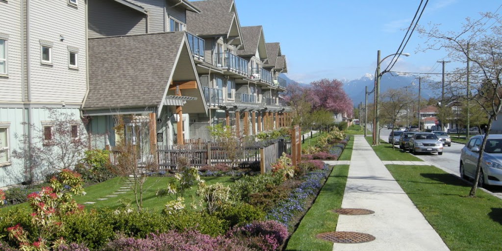 Beulah Garden Homes | 3350 E 5th Ave, Vancouver, BC V5M 1P4, Canada | Phone: (604) 255-7707
