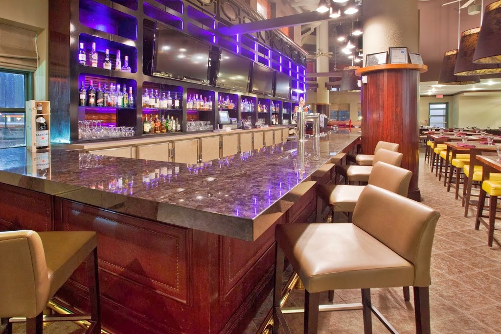 Graffitis Italian Eatery | 101 Kanata Ave, Kanata, ON K2T 1E6, Canada | Phone: (613) 271-0921