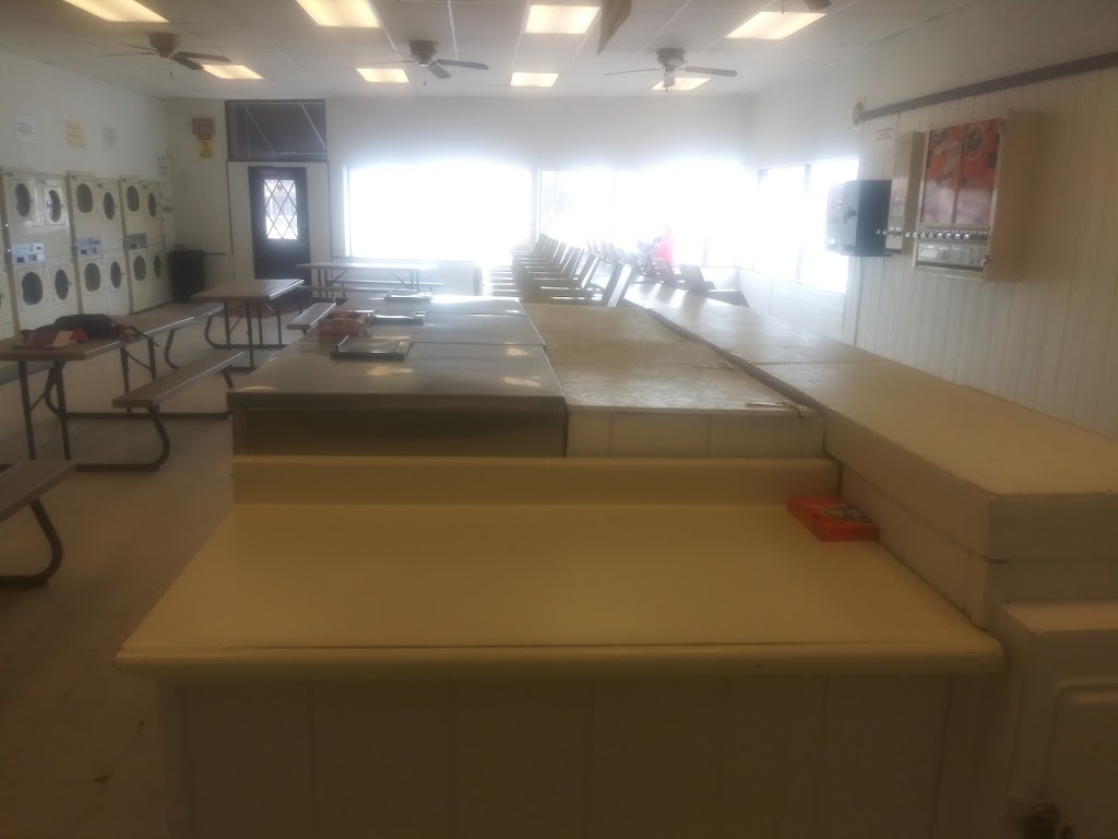 Richmond Laundry | 68209 Main St, Richmond, MI 48062, USA | Phone: (586) 727-0939