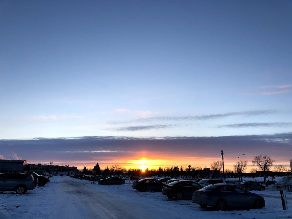 Student Parking | Innovation Dr, Winnipeg, MB R3T 6B6, Canada