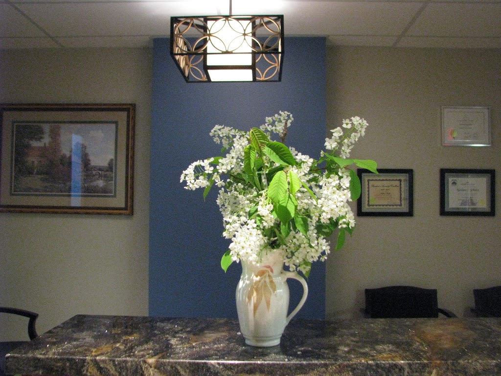 Royal Denture Clinic | 3630 Brentwood Rd NW #313A, Calgary, AB T2L 1K8, Canada | Phone: (403) 338-1014