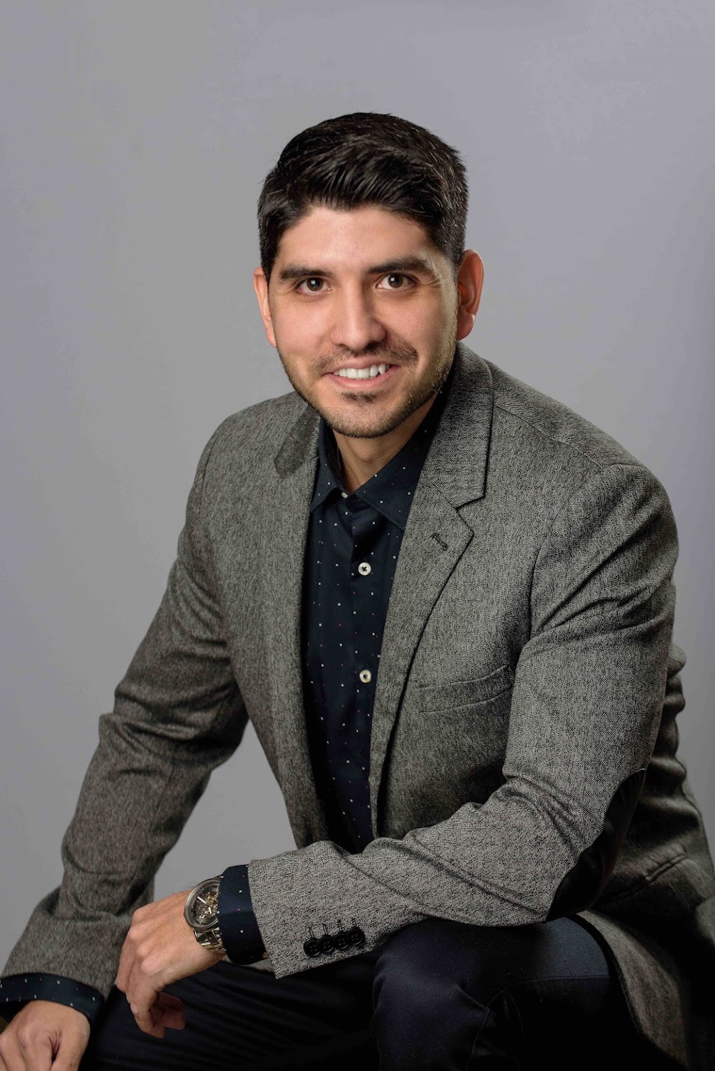 Cesar Garzon Real Estate | 16945 Leslie St, Newmarket, ON L3Y 9A2, Canada | Phone: (905) 960-8322