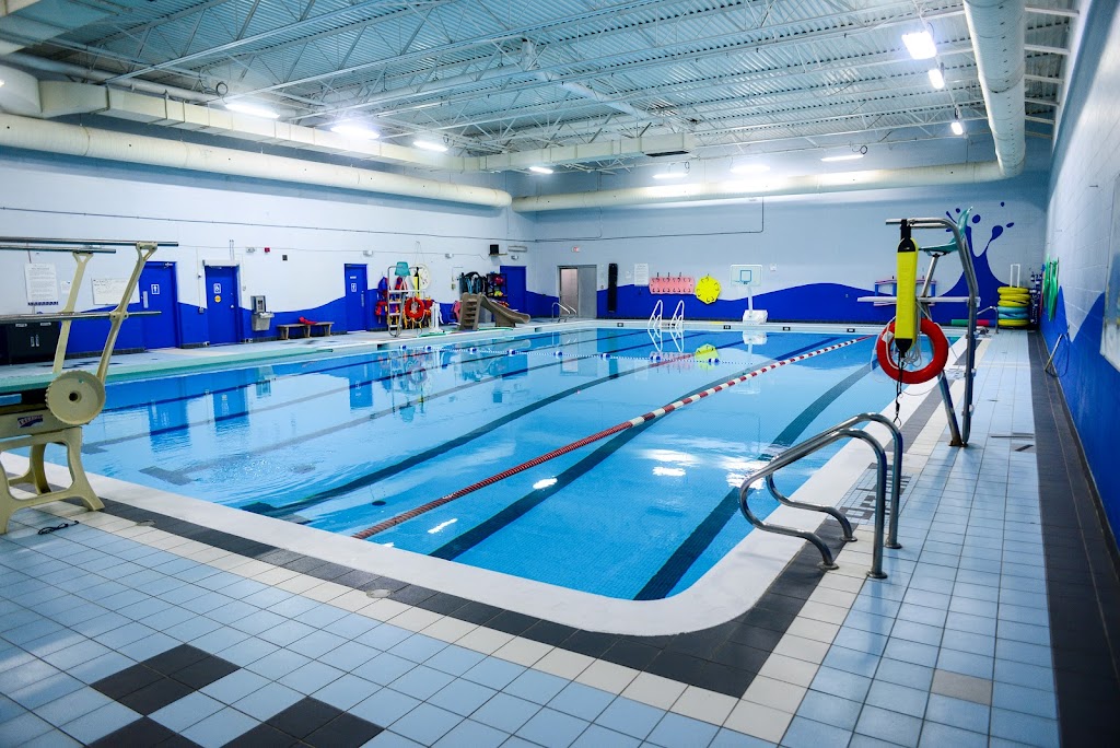 Wallaceburg Sydenham District Pool | Lorne Ave, Wallaceburg, ON N8A 3E1, Canada | Phone: (519) 627-1606