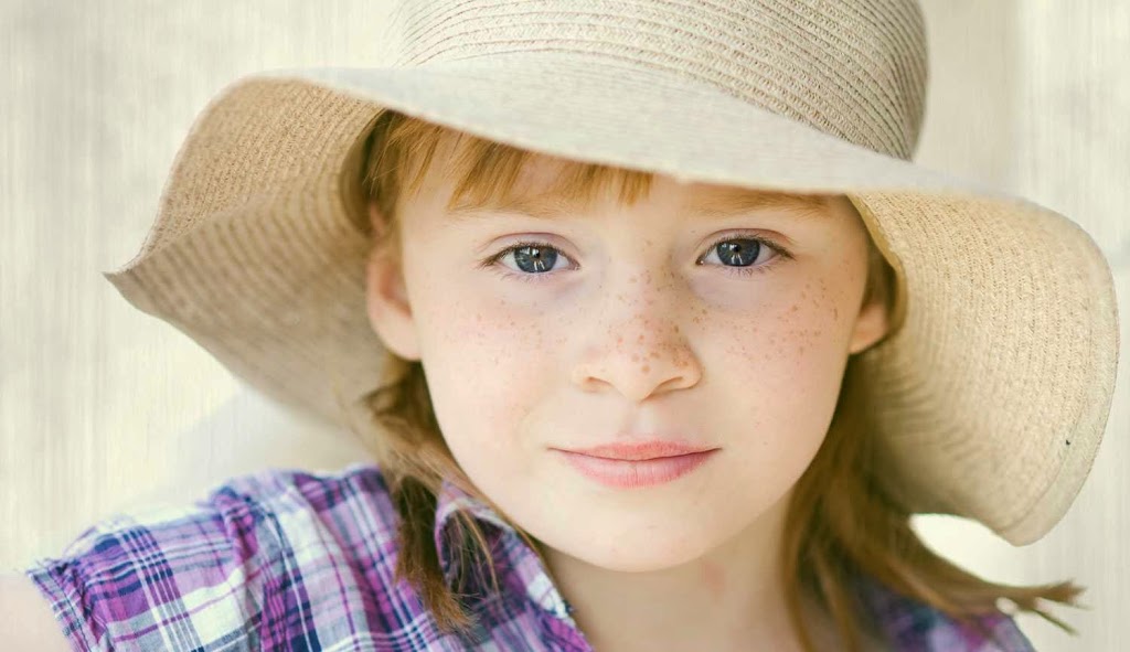 Michelle Francis Photography | 64 Spencer Ave, Orangeville, ON L9W 5E7, Canada | Phone: (519) 938-9344