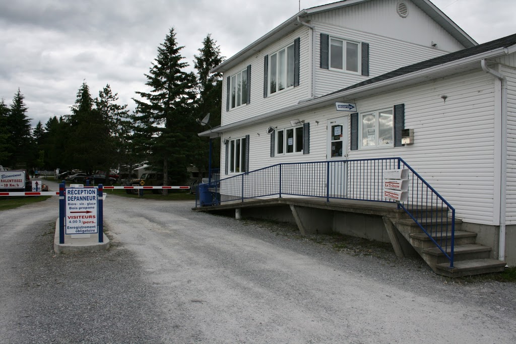 Camping Beau-Soleil | 1225 Rte 112, Weedon, QC J0B 3J0, Canada | Phone: (819) 877-5000