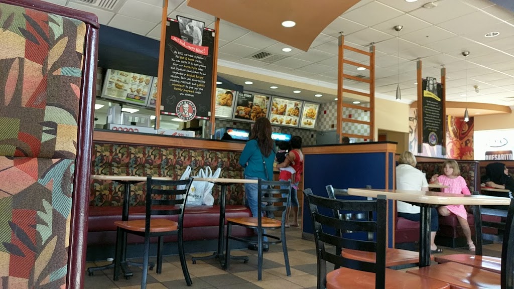 KFC | 2225 Erin Mills Pkwy, Mississauga, ON L5K 1T8, Canada | Phone: (905) 822-5454