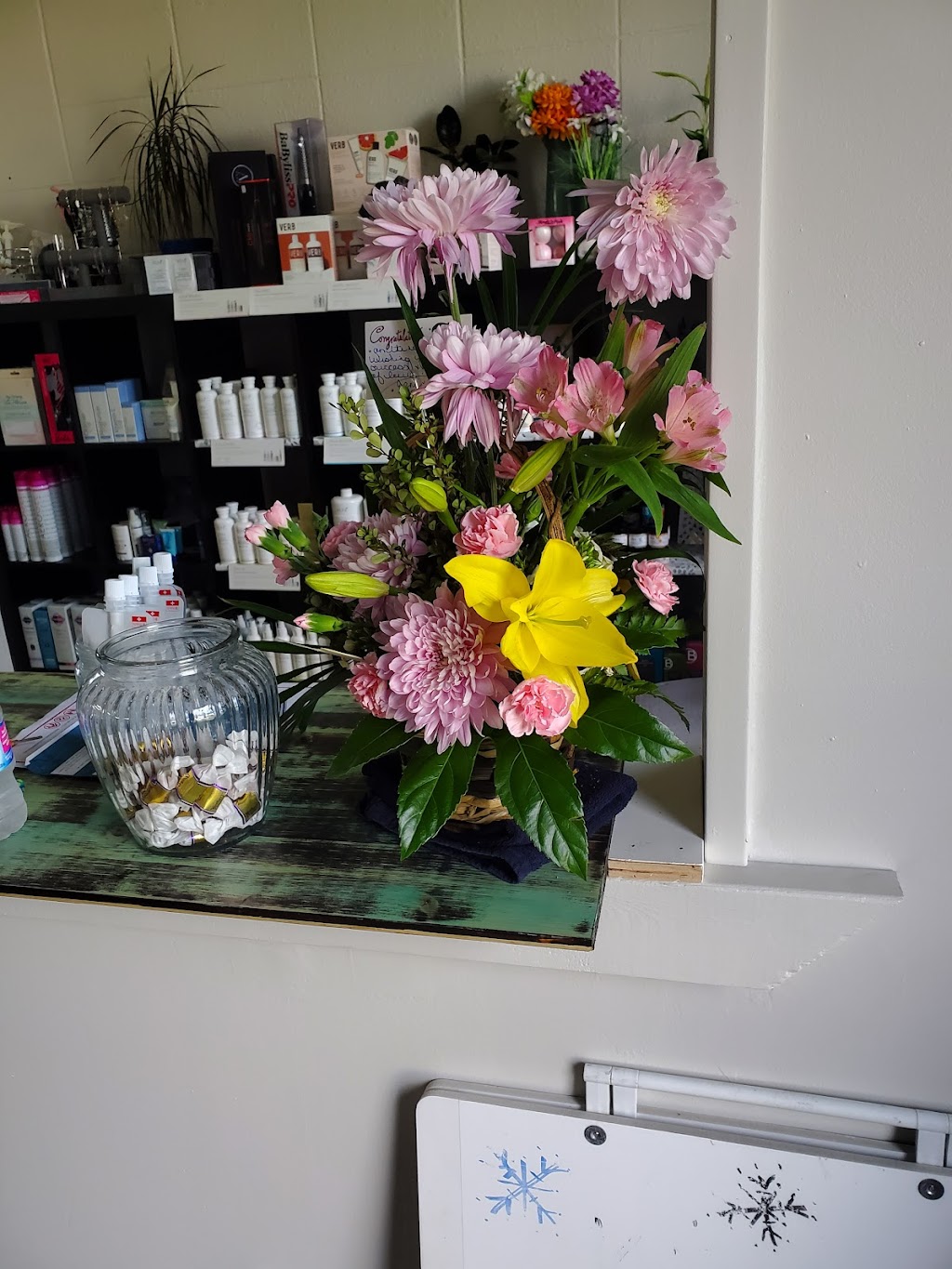 Canopy Salon & Spa | 4303 49 St, Innisfail, AB T4G 1P3, Canada | Phone: (403) 227-4333