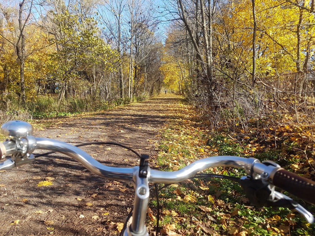 Little John Park | 10 Rogers Rd, Dundas, ON L9H 4E4, Canada | Phone: (289) 887-2174