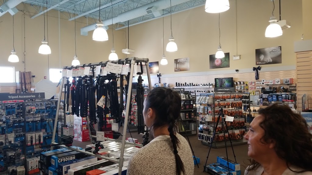 Henrys | 1580 Kenaston Blvd Unit 120, Winnipeg, MB R3P 0Y4, Canada | Phone: (204) 477-0000