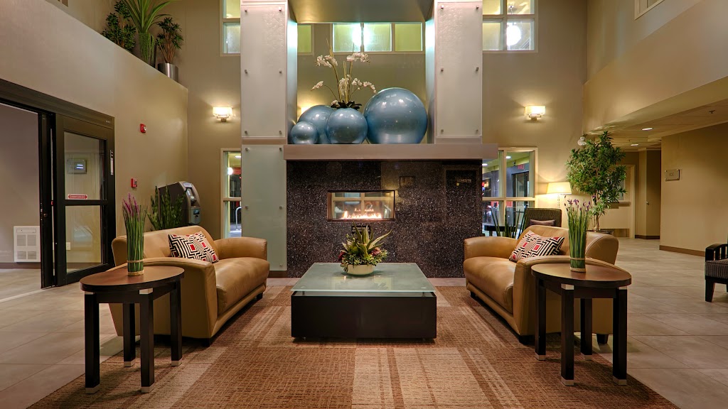 Best Western Plus Wine Country Hotel & Suites | 3460 Carrington Rd, West Kelowna, BC V4T 3C1, Canada | Phone: (250) 707-1637