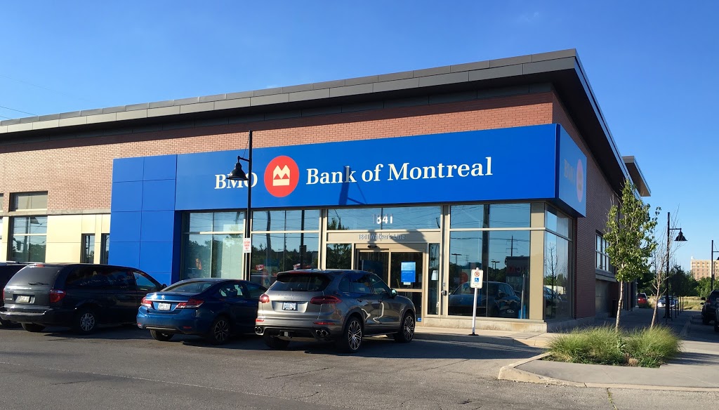 bmo hours milton ontario