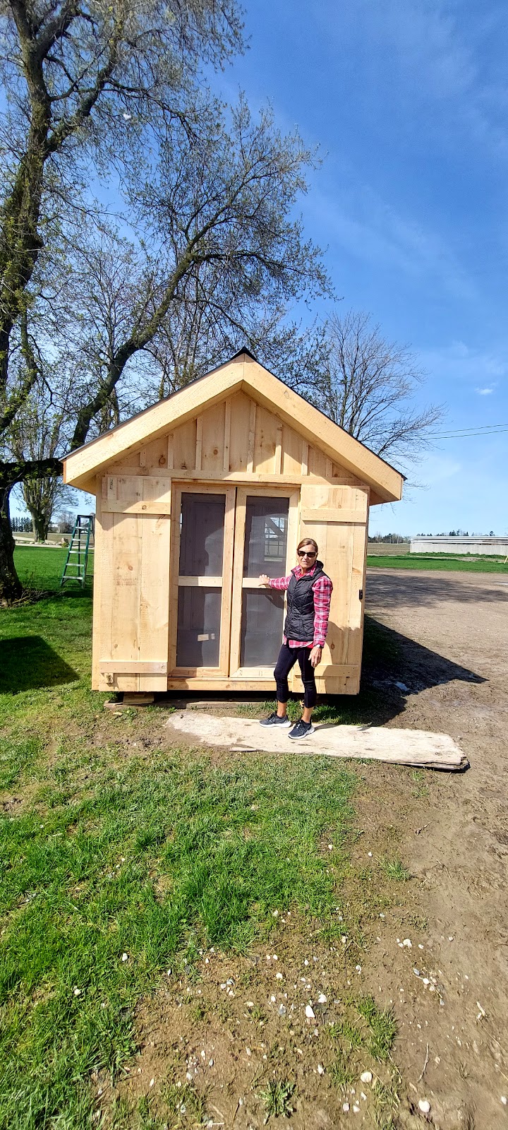 Trinity Tiny Homes 89.5 FM Radio | 471 Eckford Ave, Southampton, ON N0H 2L0, Canada | Phone: (416) 271-7752