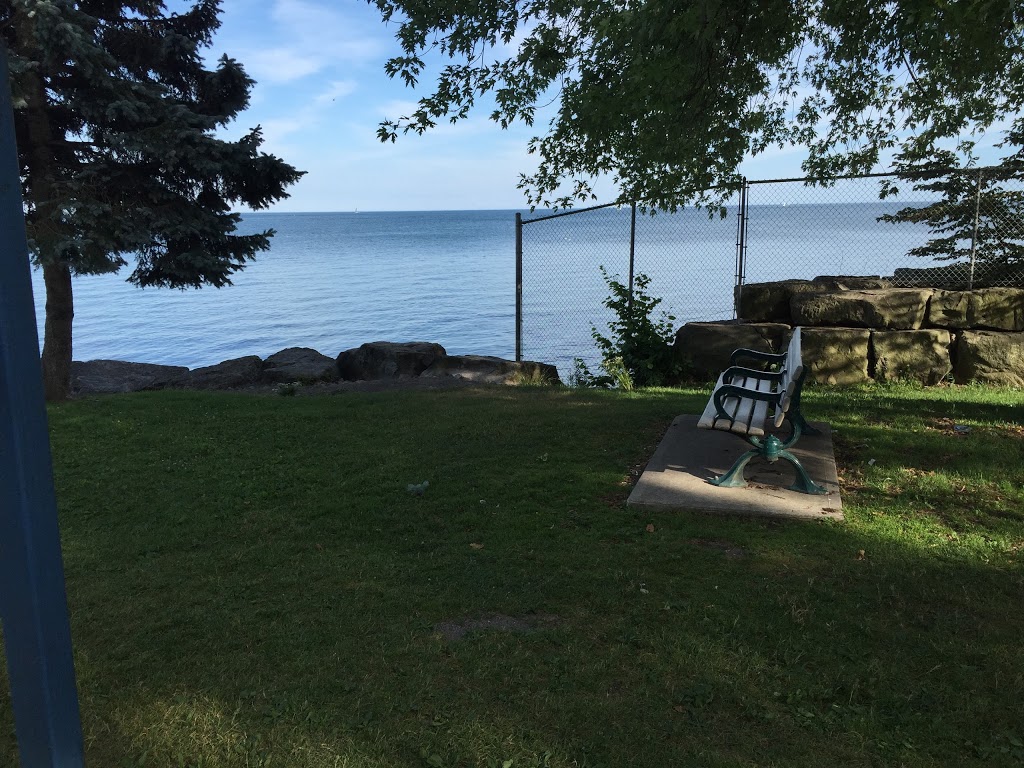 Lake Crescent Road End Parkette | 55 Lake Crescent, Toronto, ON M8V 2P3, Lake Crescent Park, 55 Lake Crescent, Etobicoke, ON M8V 2P3, Canada