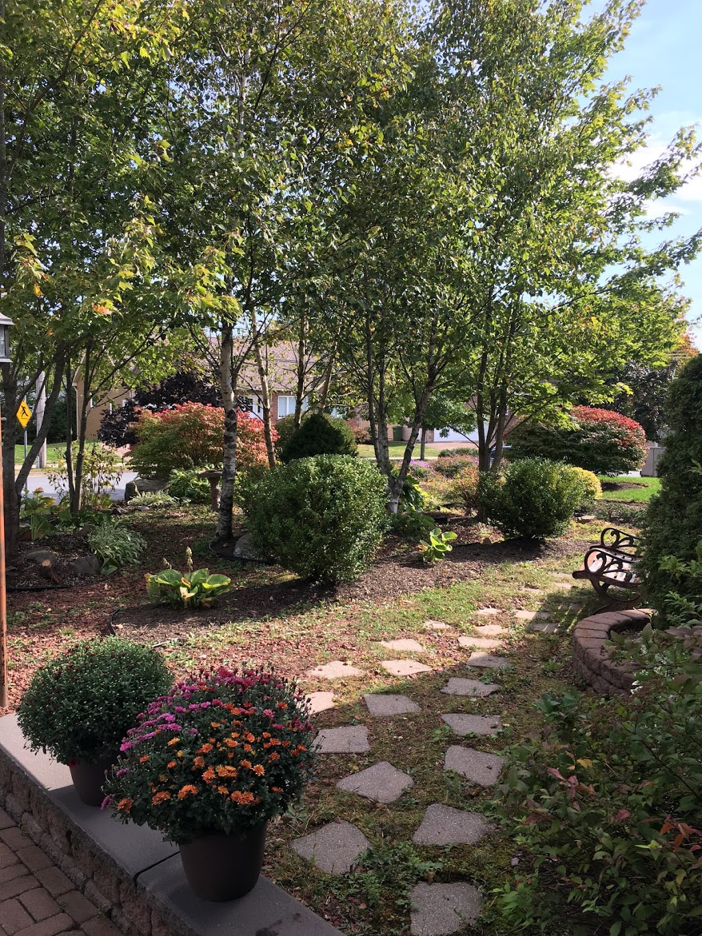 Stacey Devoe RE/MAX nova 6363 Lady Hammond Rd, Halifax, NS B3K 2S2