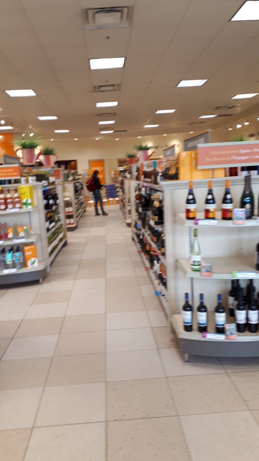 LCBO | 1363 Woodroffe Ave Unit A, Nepean, ON K2G 1V7, Canada | Phone: (613) 224-4611