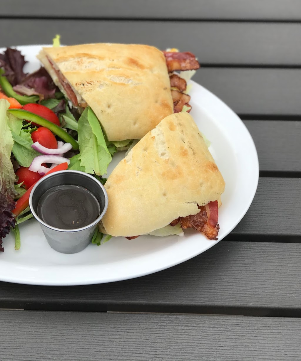 Best Bite Bar and Grill | 5503 Eglinton Ave W, Etobicoke, ON M9C 5K5, Canada | Phone: (416) 620-6600