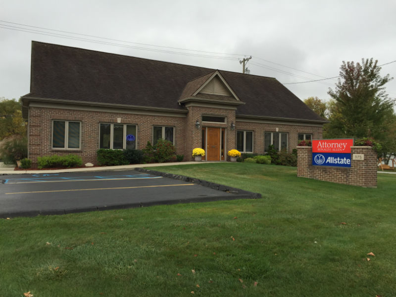 Larry McKay: Allstate Insurance | 975 Fred W Moore Hwy, St Clair, MI 48079, USA | Phone: (810) 329-6600