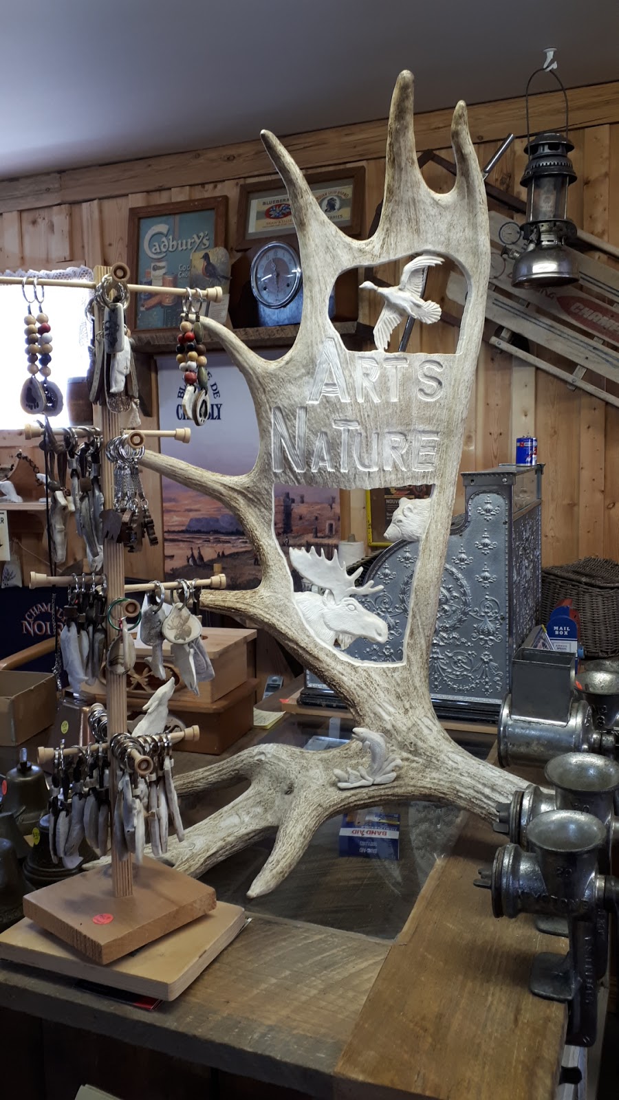 ARTS NATURE SHOP | 2392 Bd Wallberg, Dolbeau-Mistassini, QC G8L 1K7, Canada | Phone: (418) 276-9191