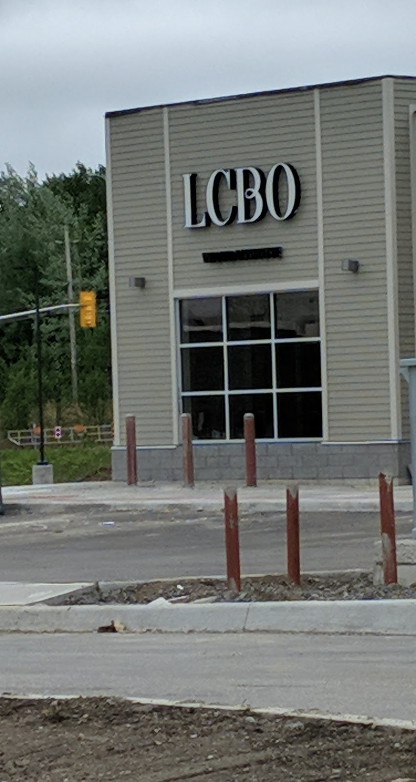 LCBO | 5 Fallowfield Ln, Waubaushene, ON L0K 2C0, Canada | Phone: (705) 538-2128
