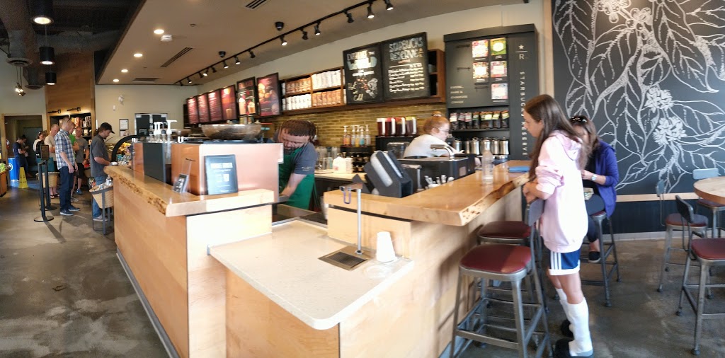 Starbucks | 40147 Glenalder Pl #105, Squamish, BC V8B 0G2, Canada | Phone: (604) 898-9510