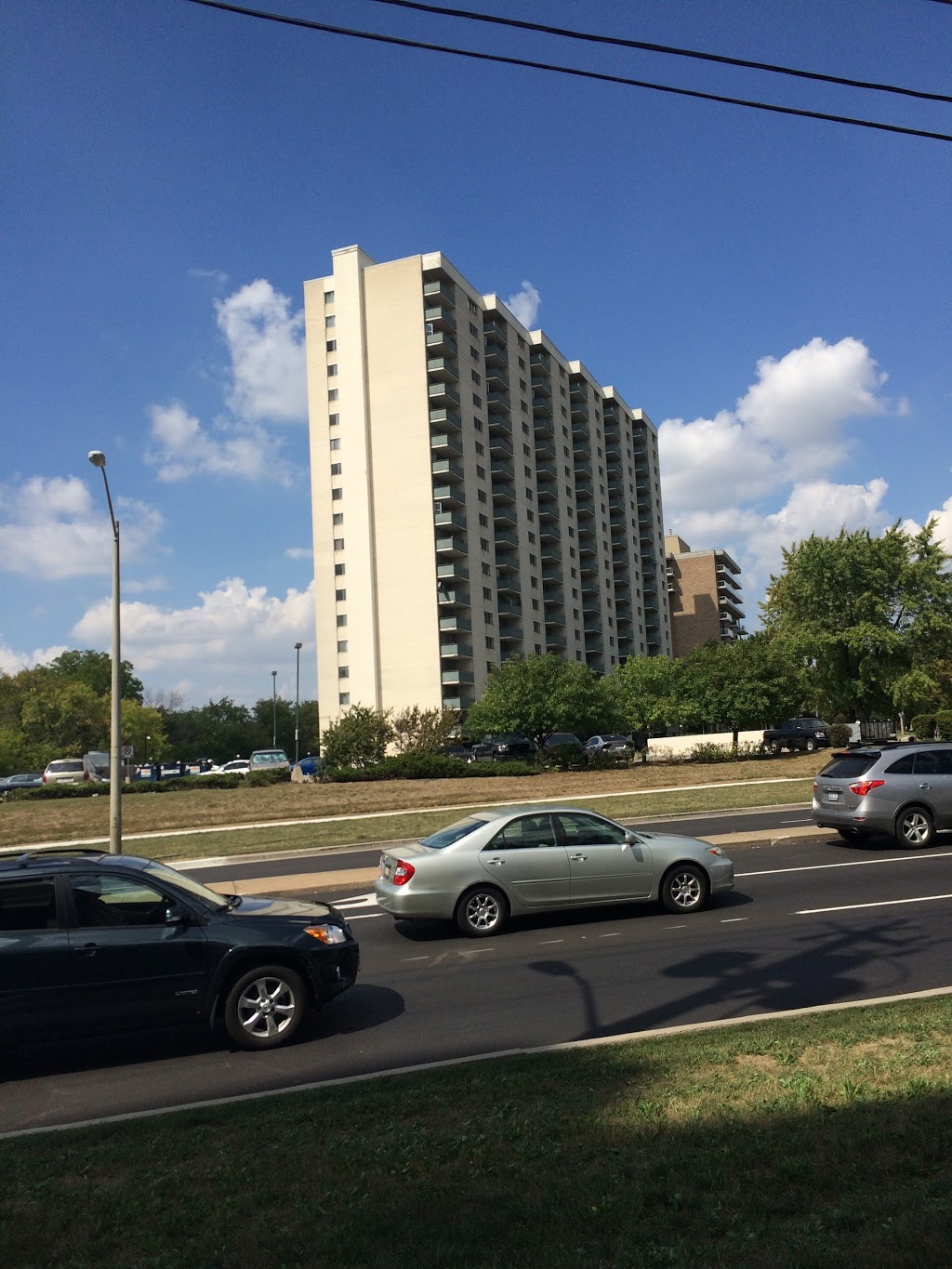Park Property Management Inc | 340 Mill Rd, Etobicoke, ON M9C 1Y8, Canada | Phone: (416) 620-0097