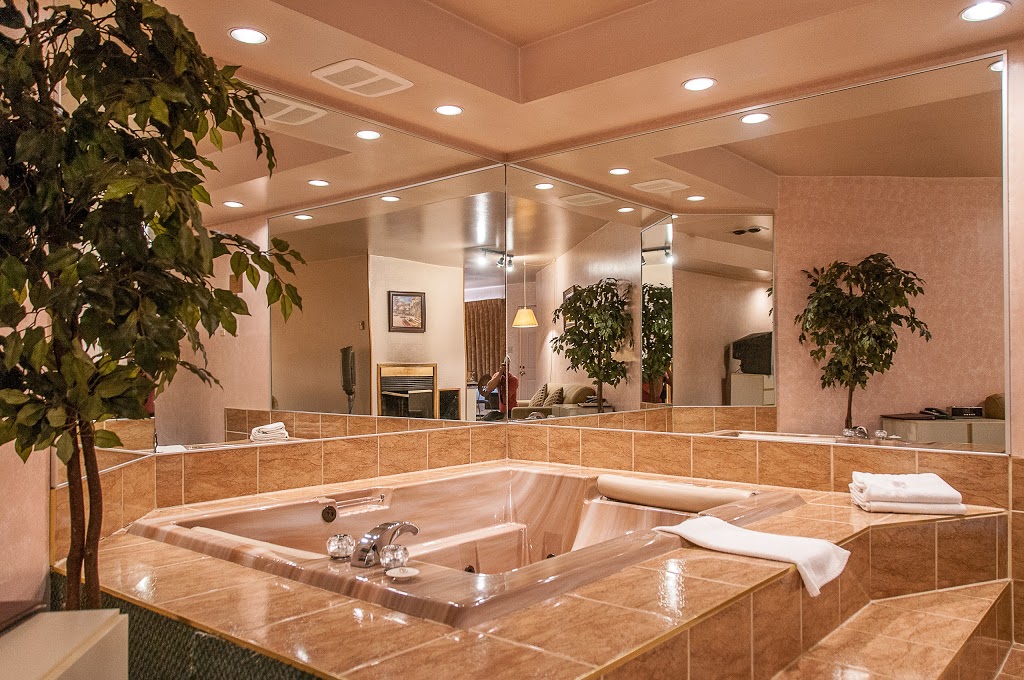 Motel St-Moritz | 1580 Rue Principale E, Sainte-Agathe-des-Monts, QC J8C 2V7, Canada | Phone: (819) 326-3444
