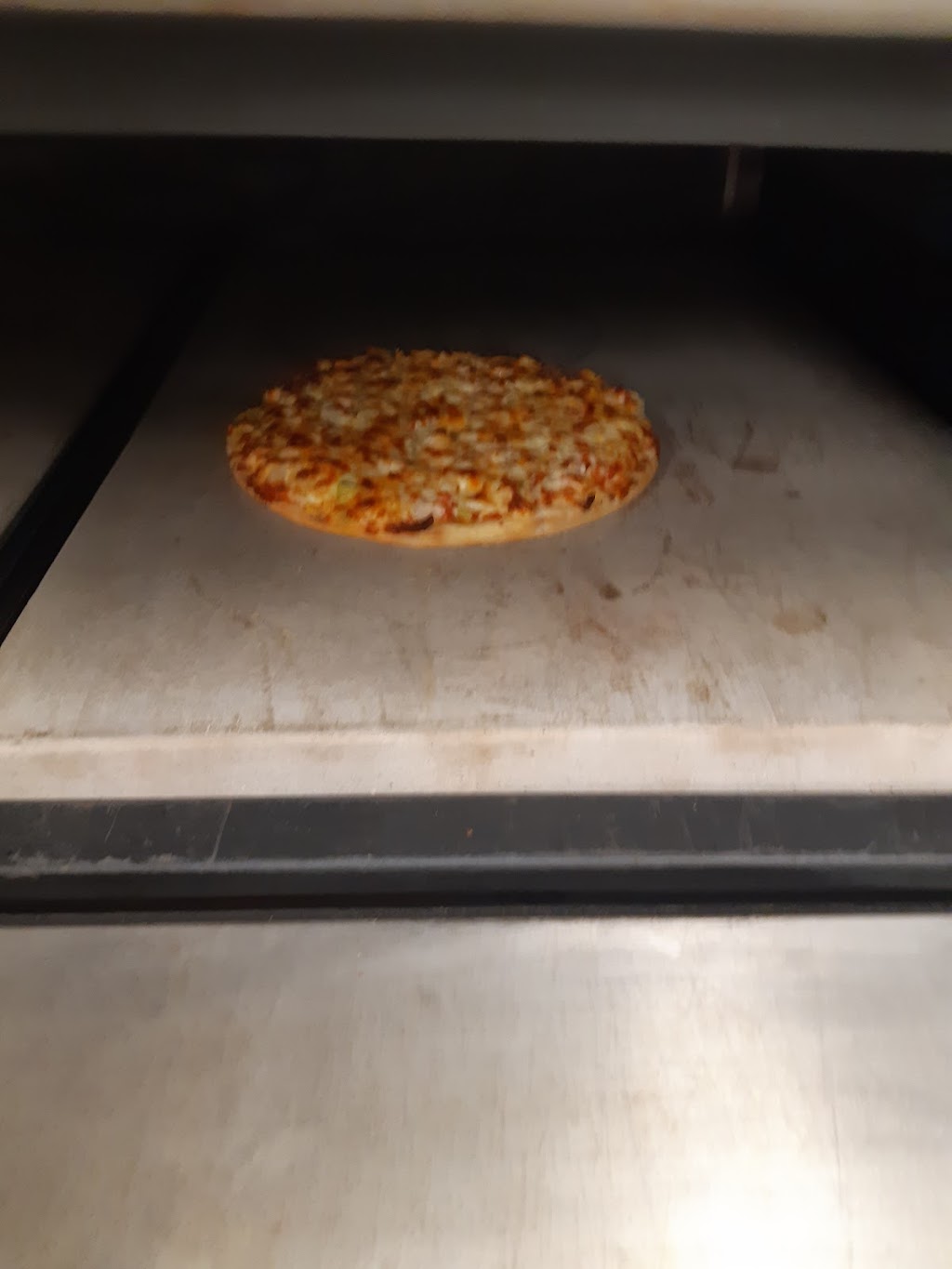 Unclez Charlie Pizza | 644 McPhillips St, Winnipeg, MB R2X 2H2, Canada | Phone: (204) 306-6500