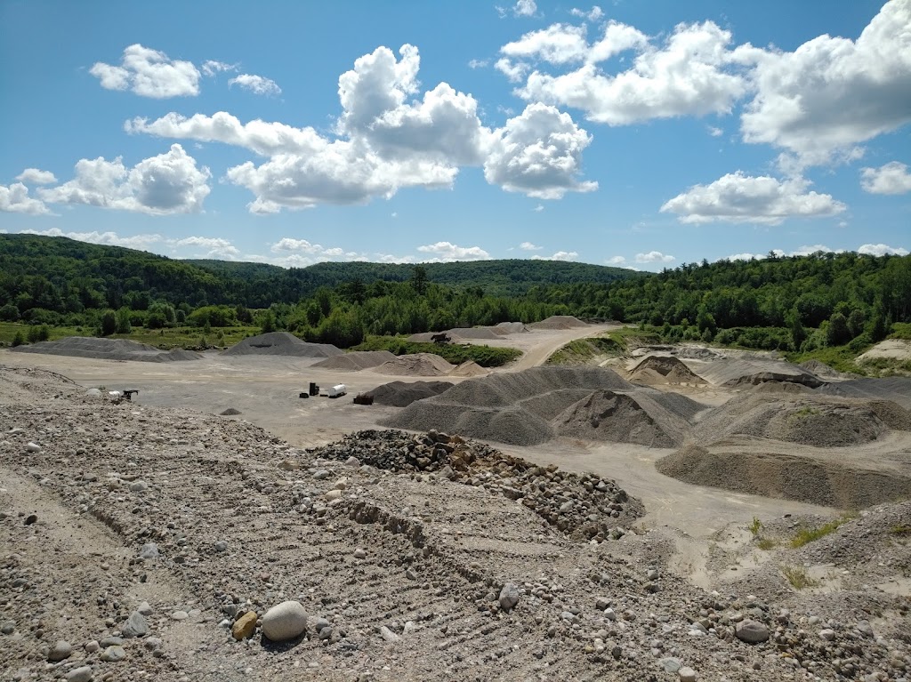 Depotoir Thibault Demolition | 135 Chem. Saint-Antoine, Val-des-Monts, QC J8N 7G9, Canada | Phone: (819) 671-4112