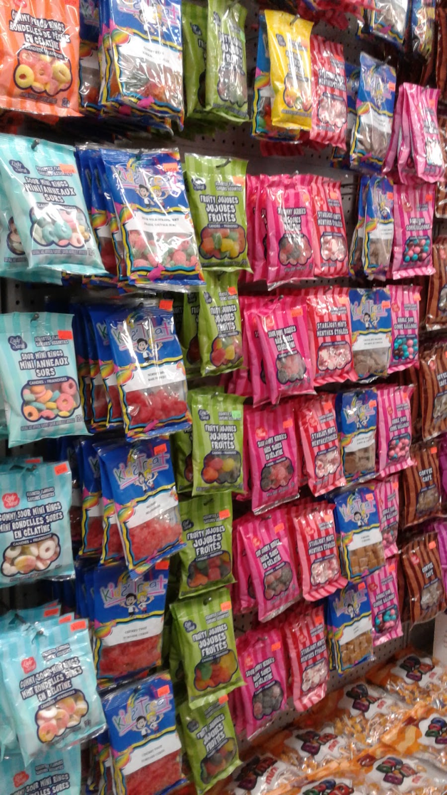 Super Dollar Plus Club | 42 Durham St S, Madoc, ON K0K 2K0, Canada | Phone: (613) 473-9017