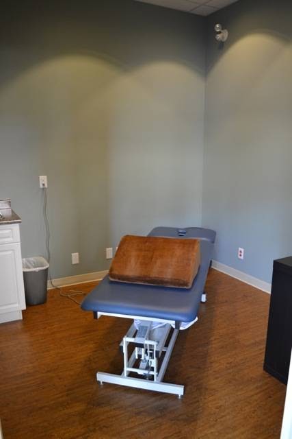 Morgan Crossing Sports Medicine Clinic | 15850 26 Ave #126, Surrey, BC V3S 2N6, Canada | Phone: (604) 560-5656