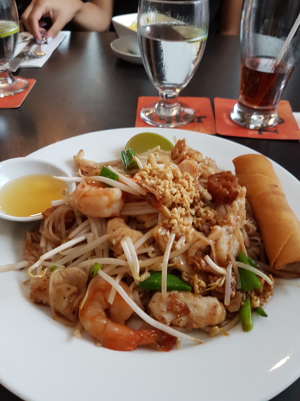 Lily Thai Cuisine | 126 Main St S, Georgetown, ON L7G 3E6, Canada | Phone: (905) 702-1688