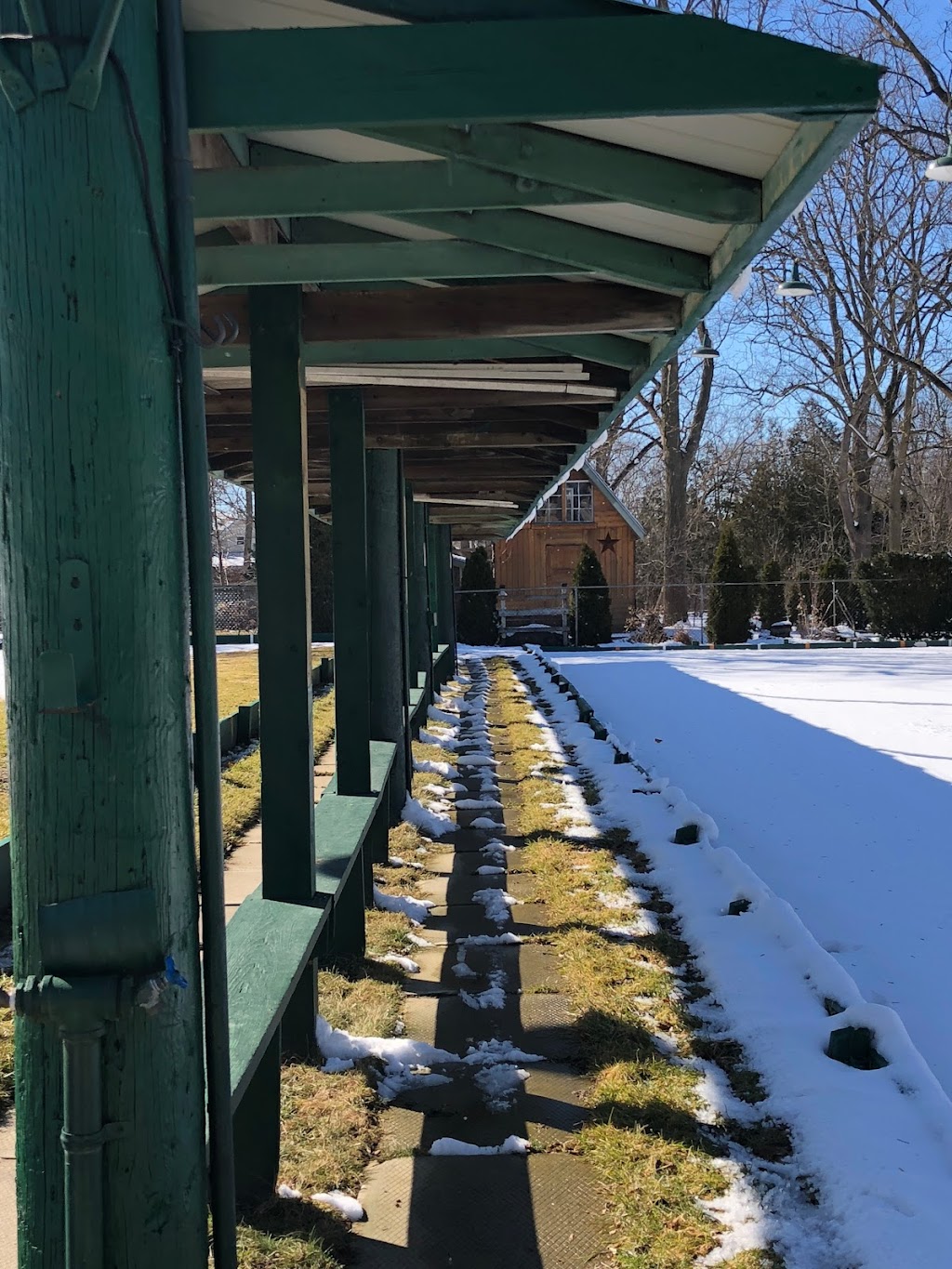 Elmwood Lawn Bowling Club | 17.5 Edward St, London, ON N6C 3G9, Canada | Phone: (519) 438-5695