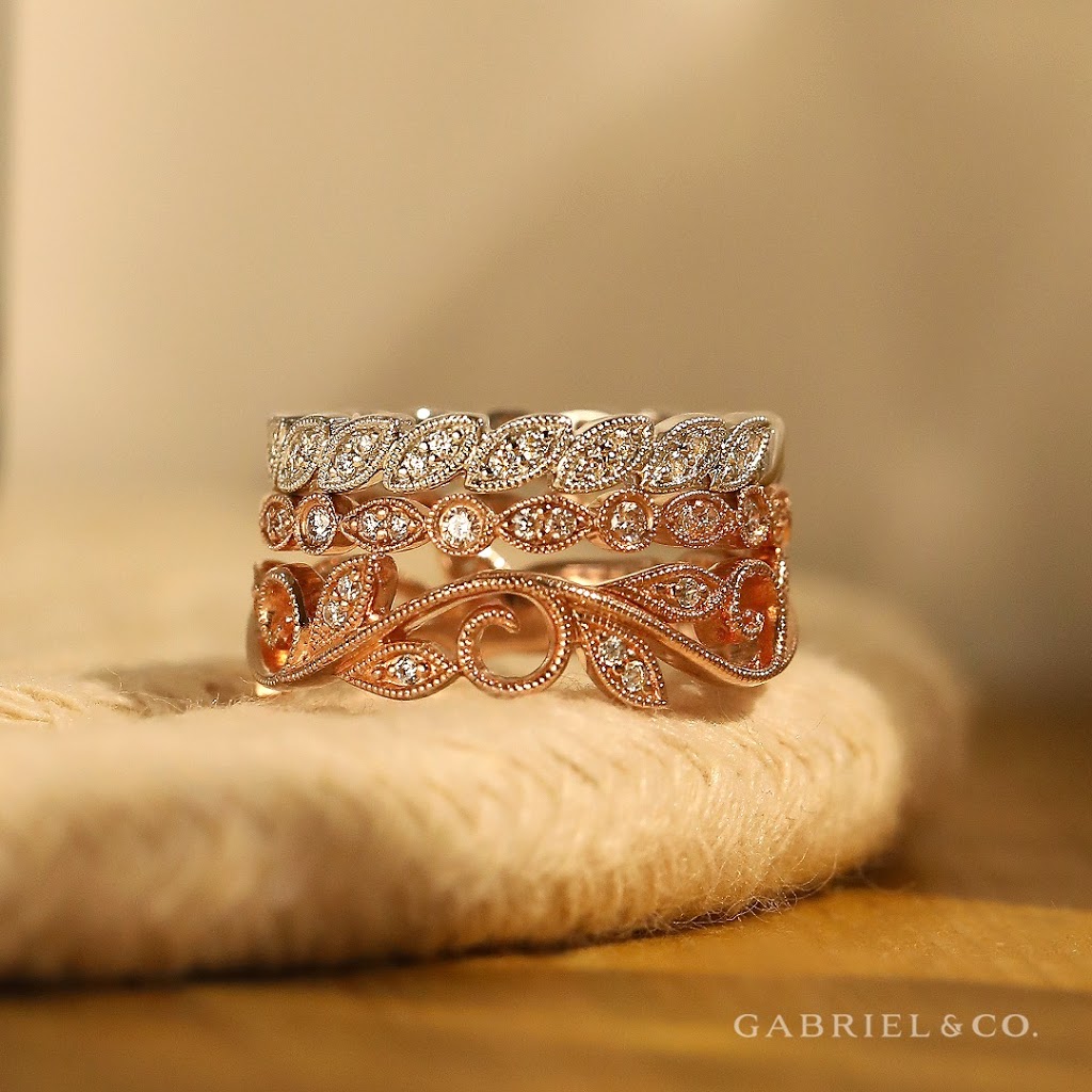 Gordons Gold Jewellers | Oakridge Centre, 760 Hyde Park Rd, London, ON N6H 5W9, Canada | Phone: (519) 473-3988