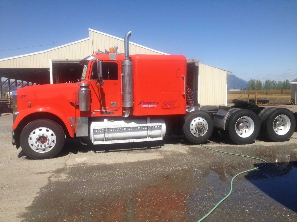 Richner Trucking LLC | moving company | 4948 Rock Rd, Sumas, WA 98295, USA | 3609885093 OR +1 360-988-5093