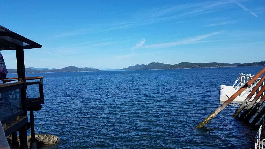 Saturna Point Store | 100 E Point Rd, Saturna, BC V0N 2Y0, Canada | Phone: (250) 539-5726