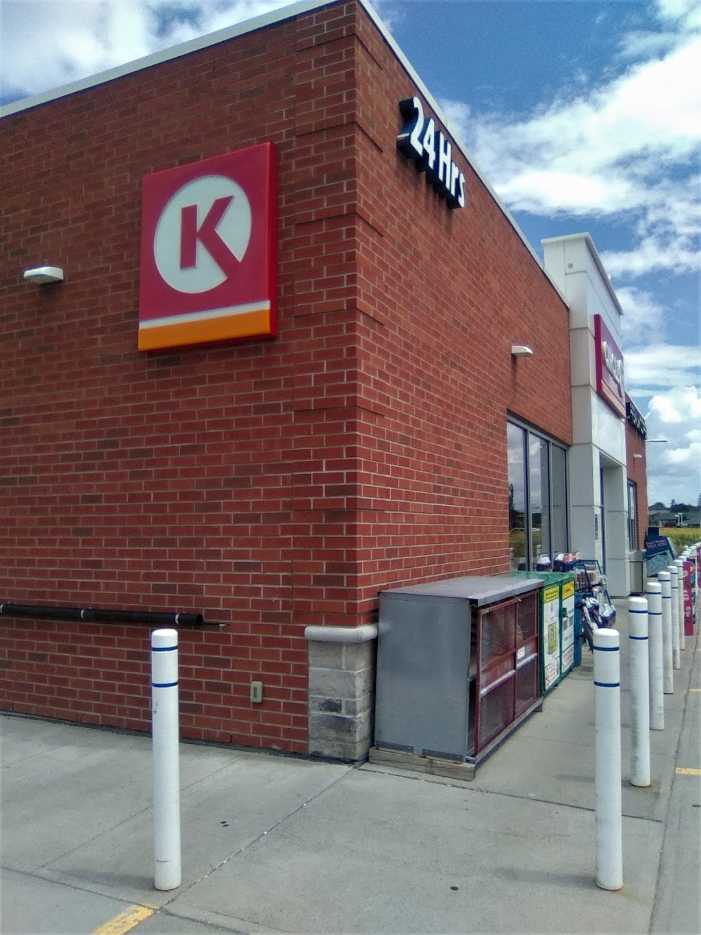 Circle K and Esso | 17464 Old Highway 2, Trenton, ON K8V 5P7, Canada | Phone: (613) 394-1347