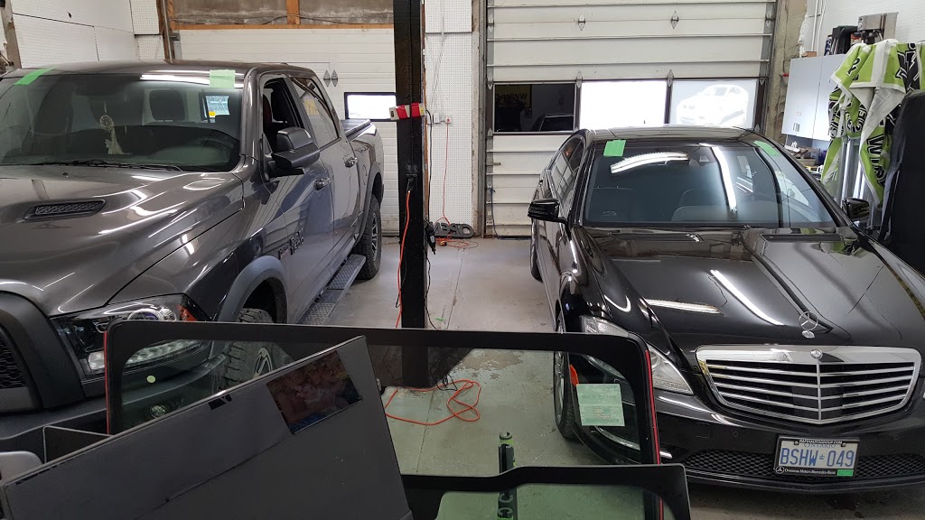 Standard Auto Glass | 10574 Tecumseh Rd E, Windsor, ON N8R 1A7, Canada | Phone: (519) 979-8080