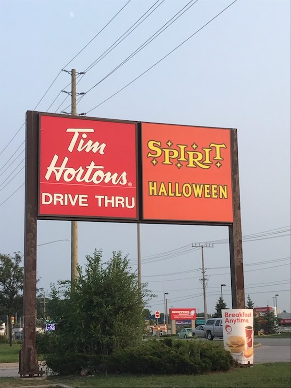 Spirit Halloween | 535 Bayfield St, Barrie, ON L4M 4Z9, Canada | Phone: (866) 586-0155