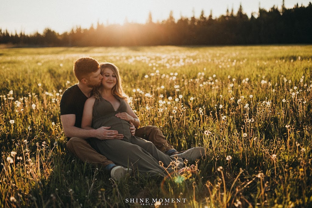 Shine Moment Photography Studio | 357 Pooley Pl, Victoria, BC V9A 6Y5, Canada | Phone: (780) 266-1331