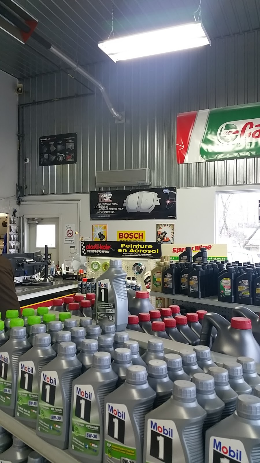 Auto Value Prévost | 2542 Boulevard du Curé-Labelle, Prévost, QC J0R 1T0, Canada | Phone: (450) 565-8777