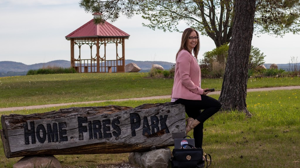 Cindy Sell, Broker REMAX Pembroke Realty Ltd | 10A Canadian Forces Drive, Petawawa, ON K8H 0H4, Canada | Phone: (613) 633-7920
