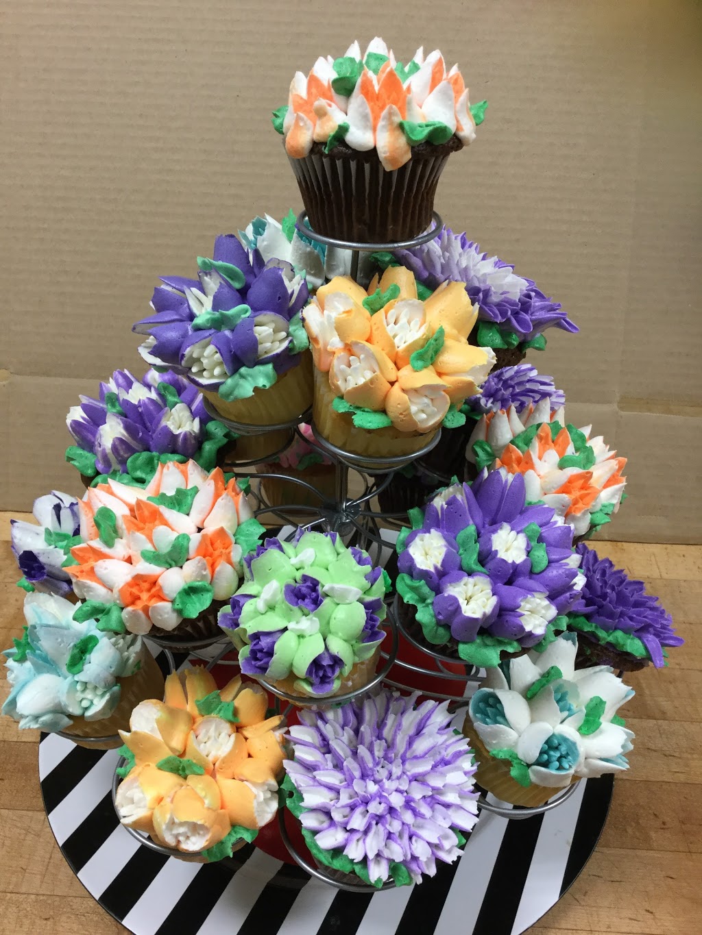 Fortuna Bakery Ltd | 4240 Hastings St, Burnaby, BC V5C 2J6, Canada | Phone: (604) 298-9610