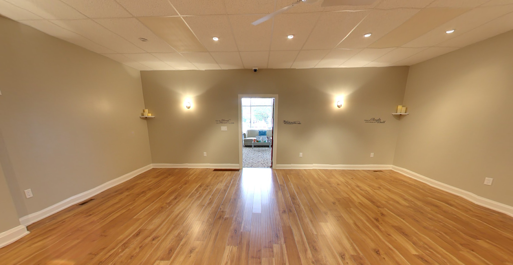 Heron Creek Yoga & Fitness, Inc. | 385 Jerseyville Rd W, Ancaster, ON L9G 3L5, Canada | Phone: (905) 648-4571